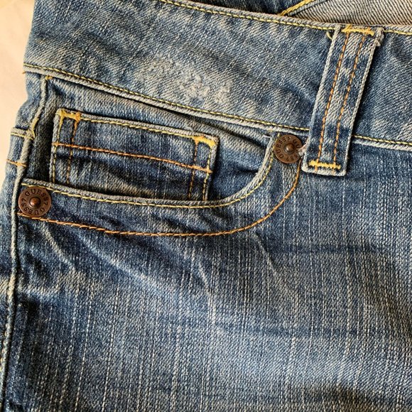 GUESS | Vintage Guess Low Rise Boot Cut Jeans - Picture 11 of 11